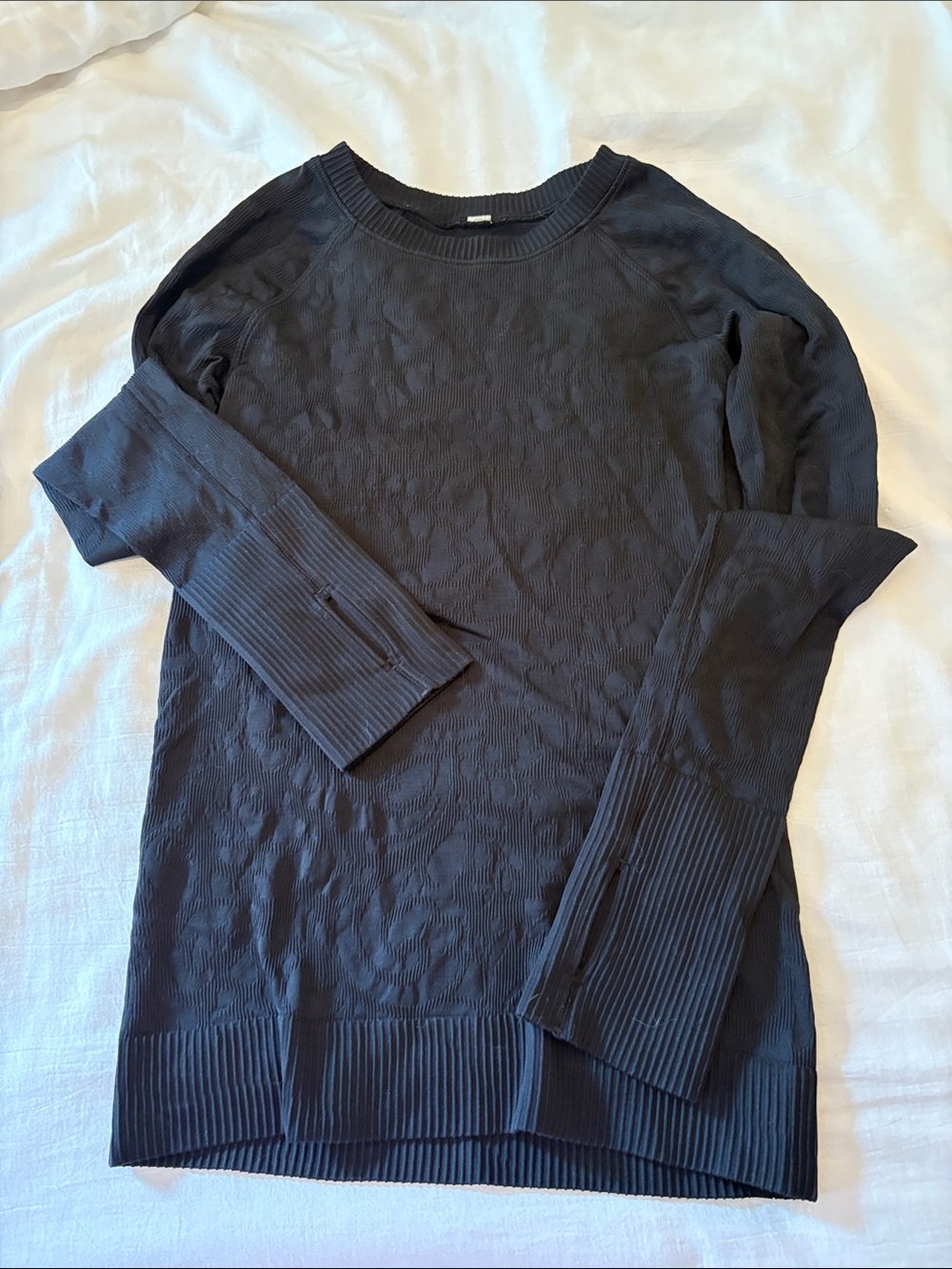 lululemon athletica Black Long-Sleeve Textured Top